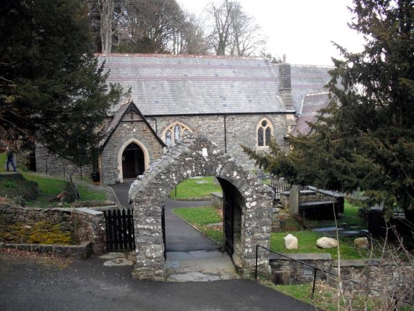 Llanfihangel Genau'rglyn, St.Michael's Church 2