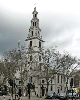 St.Clement Danes, The Strand